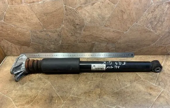 BMW 2 F46 Rear shock absorber/damper 6874465