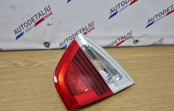 BMW 3 E90 E91 Tailgate rear/tail lights 6937460