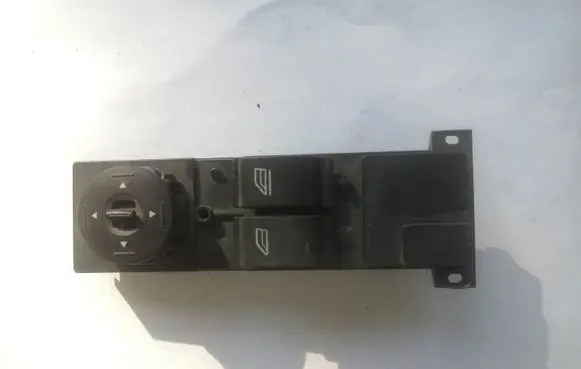 Ford Focus Electric window control switch 7M5T14529CA 7M5T14529 03168085