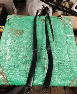 Hyundai Tucson TL Front wiper blade arm