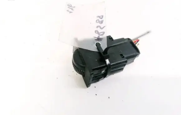 Toyota Corolla Verso AR10 Headlight level height control switch