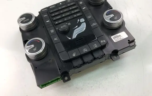 Volvo XC60 Climate control unit 31398587