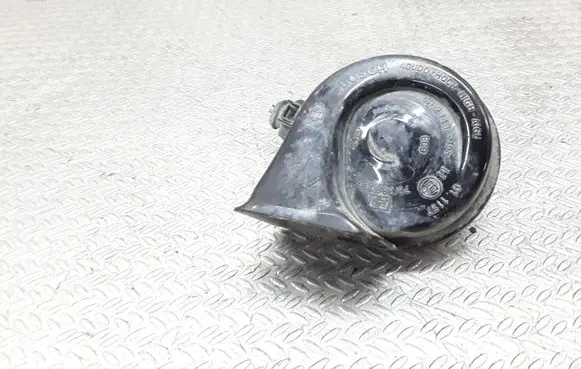 Skoda Octavia Mk2 (1Z) Horn signal