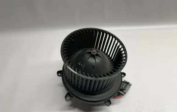 Ford Mustang VI Interior heater climate box assembly FR3B19846A