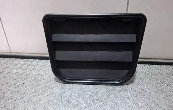 Volvo S60 Quarter panel pressure vent 31291230