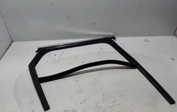 Rubber seal rear door