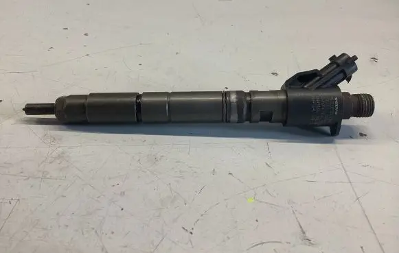 Volvo V60 Fuel injector 0445116046