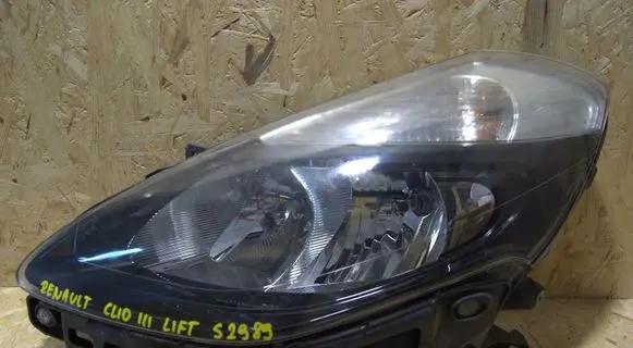 Renault Clio III Headlight/headlamp