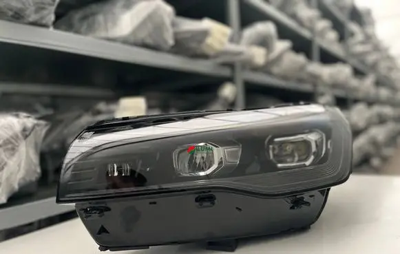 Volkswagen Tiguan Headlight/headlamp 571941035C