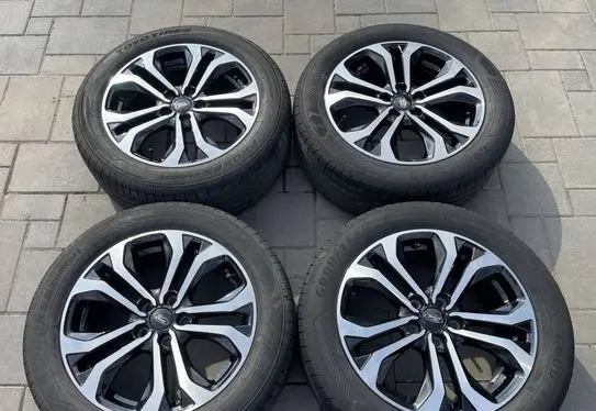 Ford Puma R17 alloy rim L1TC1007DA