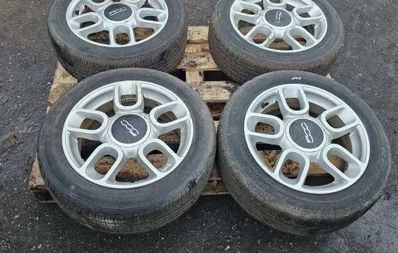 Fiat 500 R15 alloy rim 