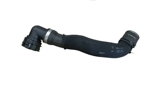 Porsche Macan (95B) Engine coolant pipe/hose 95B122101J