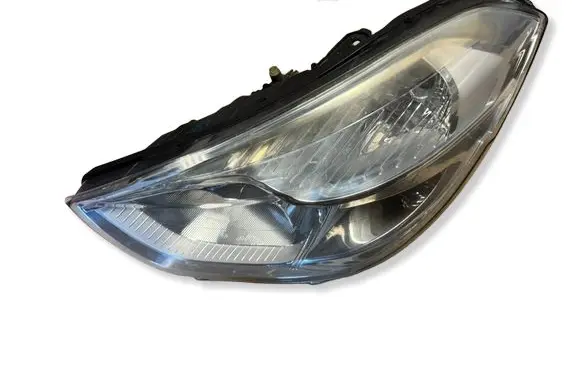Dacia Dokker Headlight/headlamp 