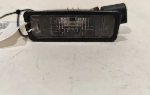 Volkswagen PASSAT B7 Number plate light 1K8943021