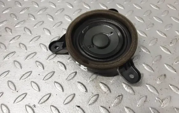 Audi A8 S8 D4 4H Front door speaker 4H0035397