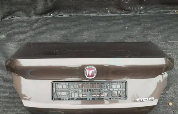Fiat Tipo Tailgate/trunk/boot lid