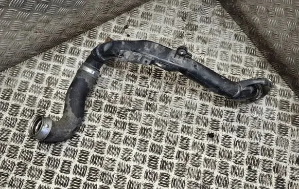Volkswagen PASSAT B6 Intercooler hose/pipe 5N0145840C