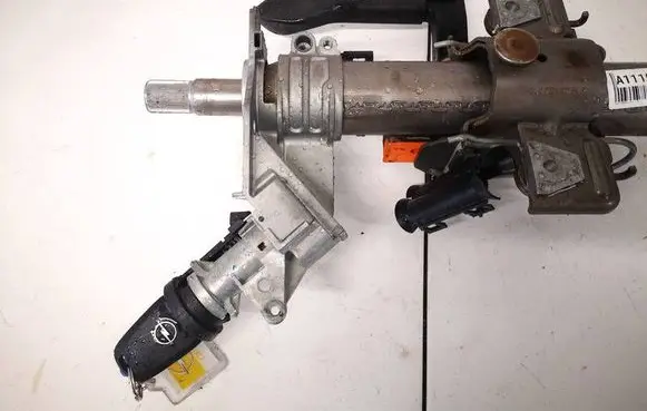 Opel Zafira B Ignition lock N0501882