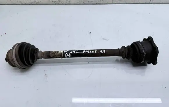 Volkswagen PASSAT B5 Front driveshaft 8D0407271BQ