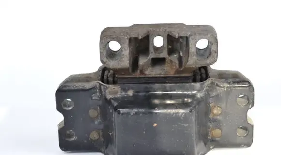 Volkswagen Golf V Engine mount bracket 1K0199555