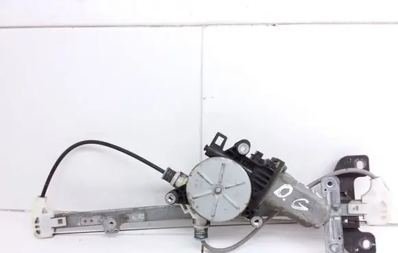 Rear door window regulator with motor
