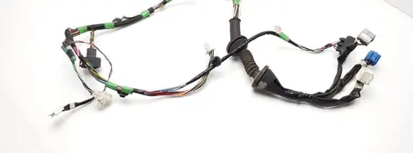 Toyota Corolla E120 E130 Front door wiring loom 8215212A10