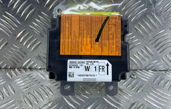 Nissan Qashqai Airbag control unit/module 988204EH0C