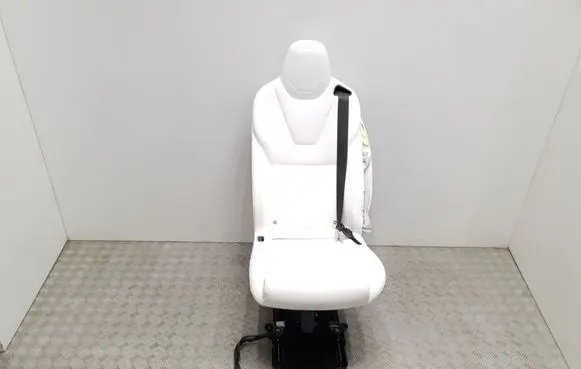 Tesla Model X Rear seat 1089540-00-A