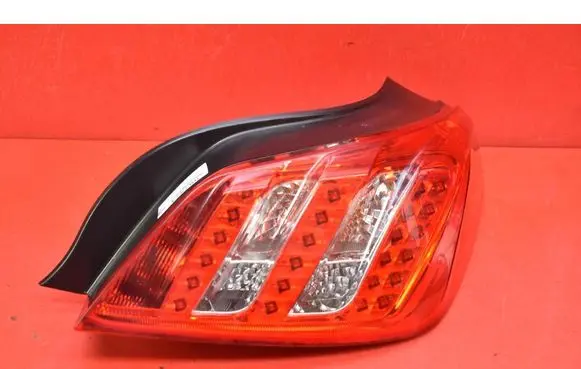 Peugeot 508 RXH Rear/tail lights 9686293680A