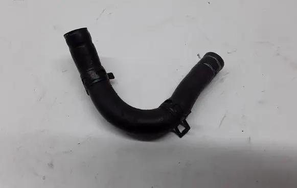 Ford Mondeo MK IV Engine coolant pipe/hose