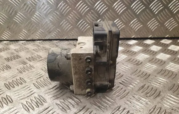 Skoda Fabia Mk1 (6Y) ABS Pump 6Q0907379AF 600614117S