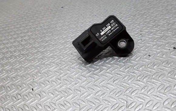 Mazda CX-7 Air pressure sensor 0261230129
