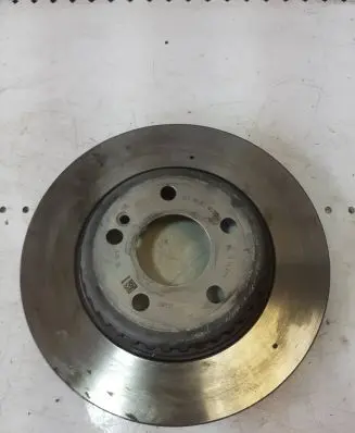 Mercedes-Benz C W205 Rear brake disc A0004231812