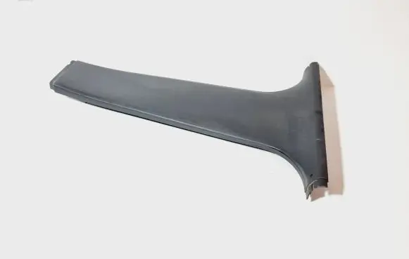 (B) pillar trim (bottom)