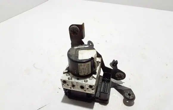Renault Megane III ABS Pump 476602272R