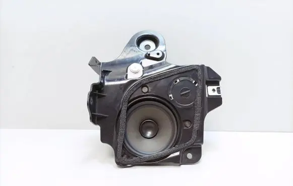 BMW i8 Rear door speaker 9804157 7320903