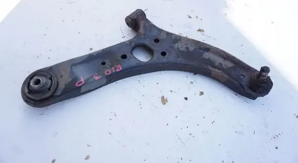 Front lower control arm/wishbone