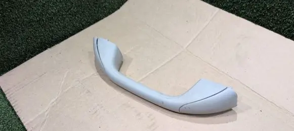 Opel Vivaro Loading door interior handle 7700835136