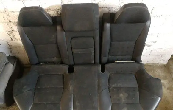 Rear seat