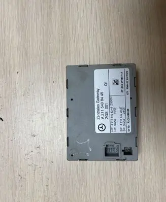 Mercedes-Benz E W211 Gateway control module 2115408445