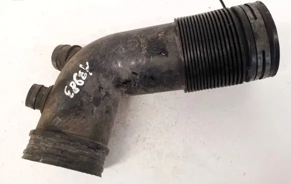 Volkswagen Jetta V Air intake hose/pipe 07k129884a