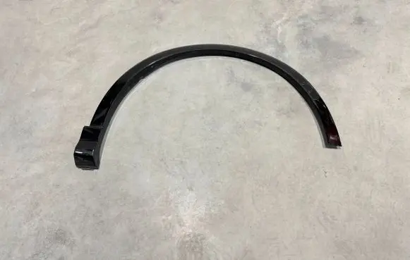 Audi Q3 F3 Front arch trim 
