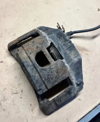 Audi A6 S6 C6 4F Front brake caliper 6013