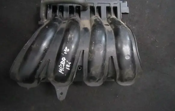Nissan Micra Intake manifold