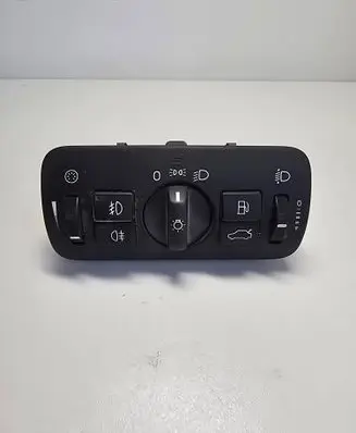 Volvo V70 Light switch 30739415