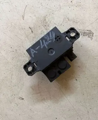 Mercedes-Benz GLA W156 X156 Battery box tray A0009822023
