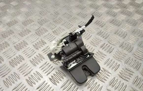 Volkswagen T-Roc Tailgate/trunk/boot lock/catch/latch 2GA827505A
