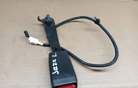Honda Jazz Front seatbelt buckle