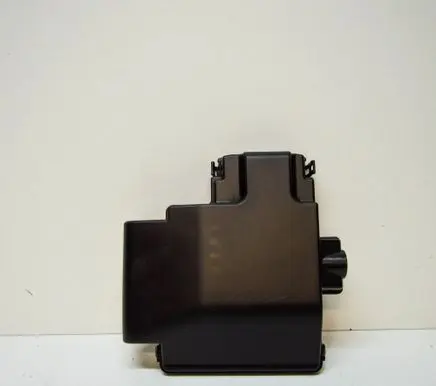 Tesla Model S Fuse box cover 101327400C