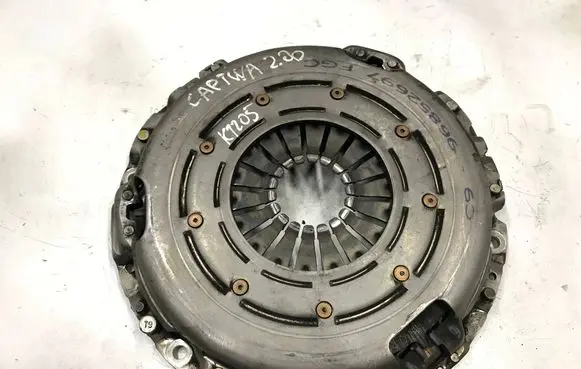 Chevrolet Captiva Pressure plate 96852697 K1205